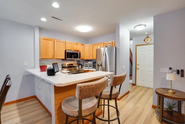 $328,900 | 620 Enterprise Drive, Verona, WI 53593