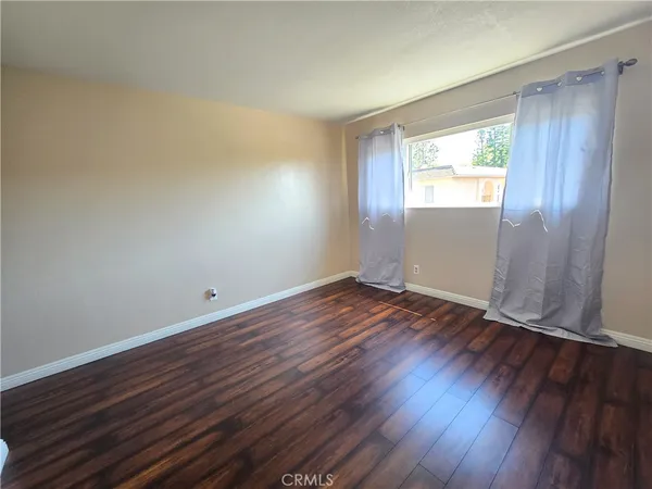 $569,000 | 955 Las Lomas Drive, Unit D, La Habra, CA 90631