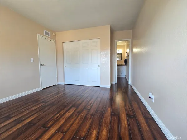$569,000 | 955 Las Lomas Drive, Unit D, La Habra, CA 90631