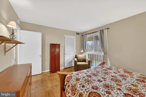 $315,000 | 796 Fairview Avenue, Unit 796F, Annapolis, MD 21403