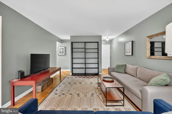 $315,000 | 796 Fairview Avenue, Unit 796F, Annapolis, MD 21403