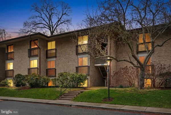 $315,000 | 796 Fairview Avenue, Unit 796F, Annapolis, MD 21403