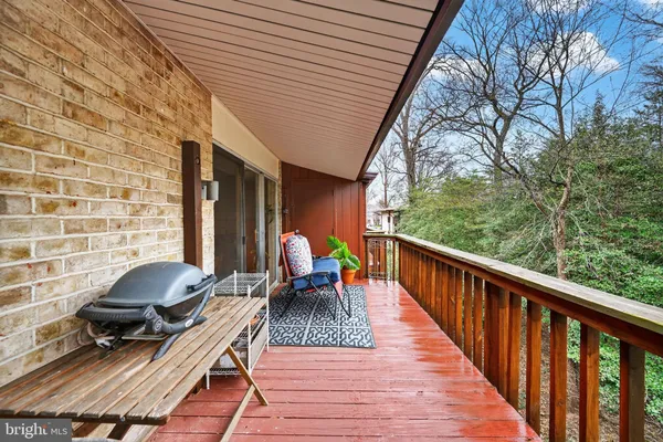 $315,000 | 796 Fairview Avenue, Unit 796F, Annapolis, MD 21403