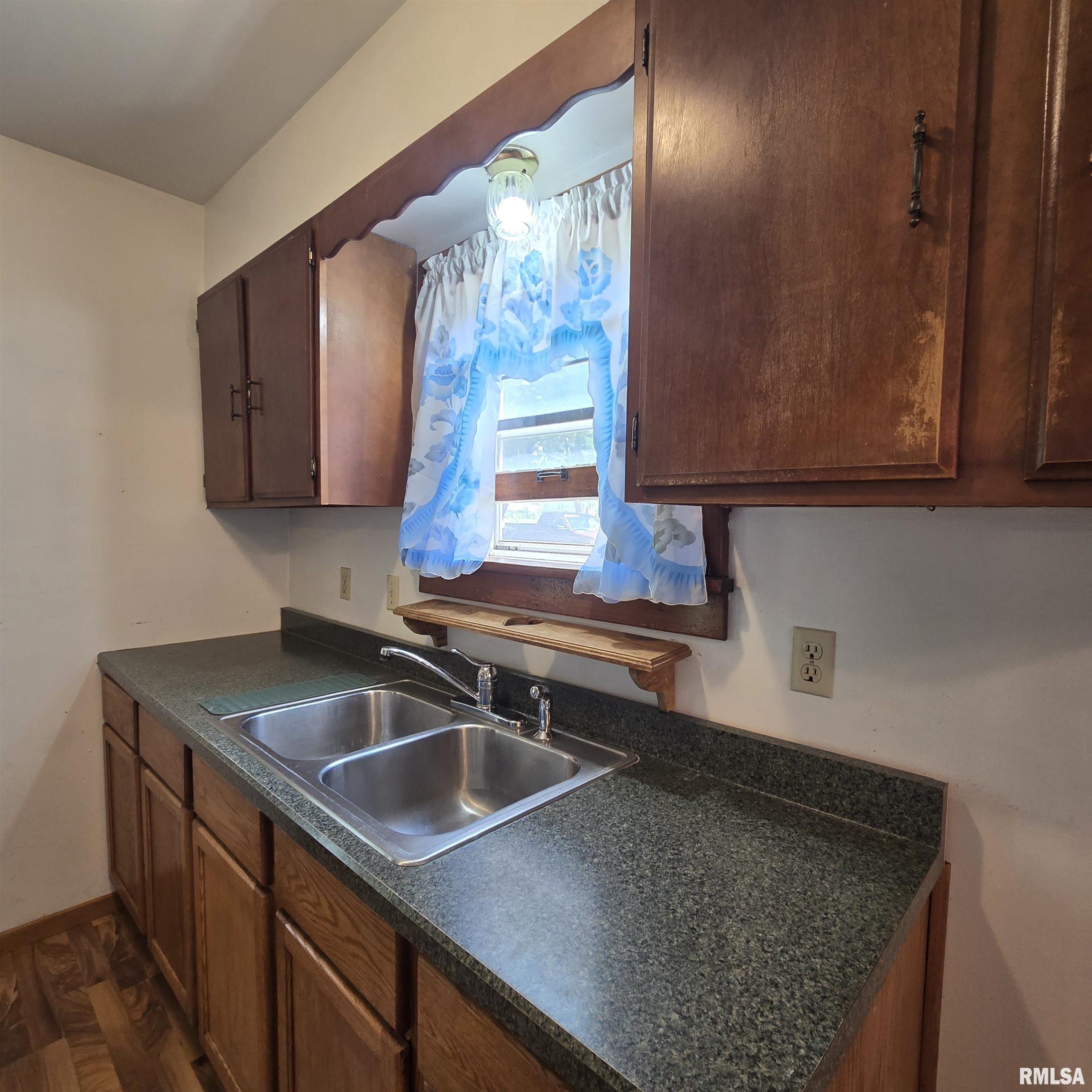 1218 South 3rd Street Pekin, IL 61554 - Photo 20 of 45