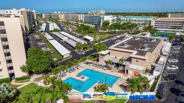 $520,000 | 5900 Shore Boulevard South, Unit 512, Gulfport, FL 33707