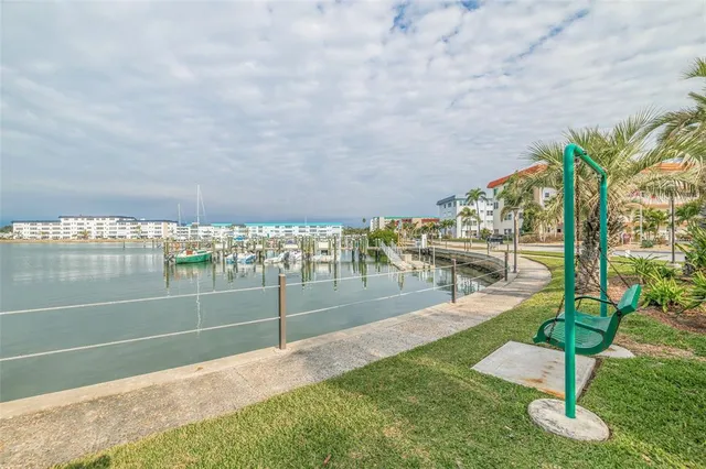 $520,000 | 5900 Shore Boulevard South, Unit 512, Gulfport, FL 33707