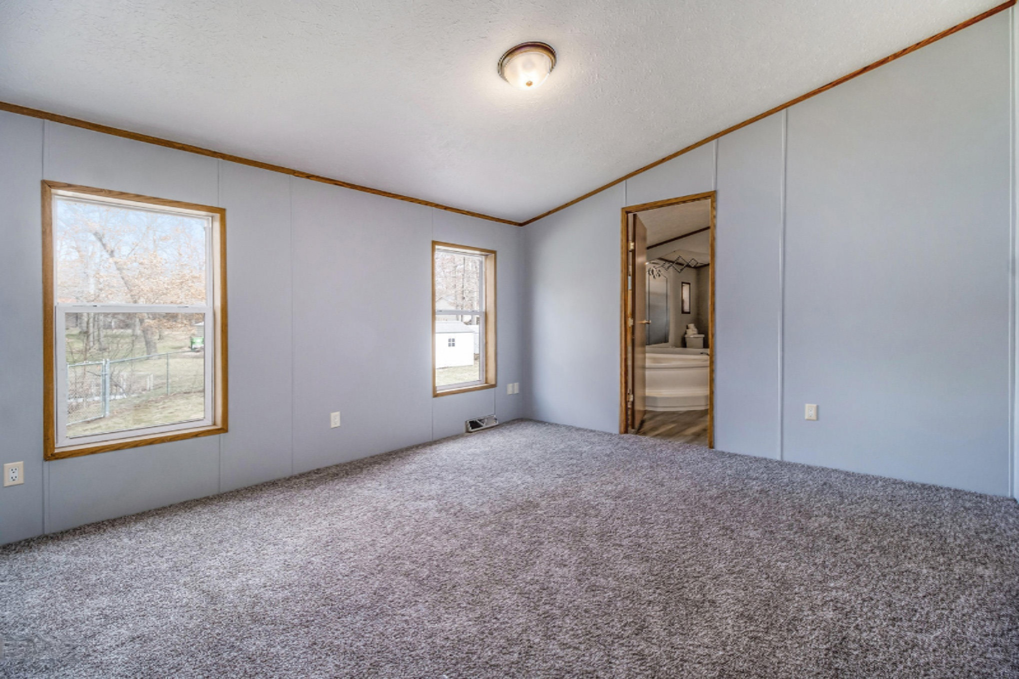 22 Oak Grove Road Springfield, MI 49037 - Photo 12 of 17 DSCF8902
