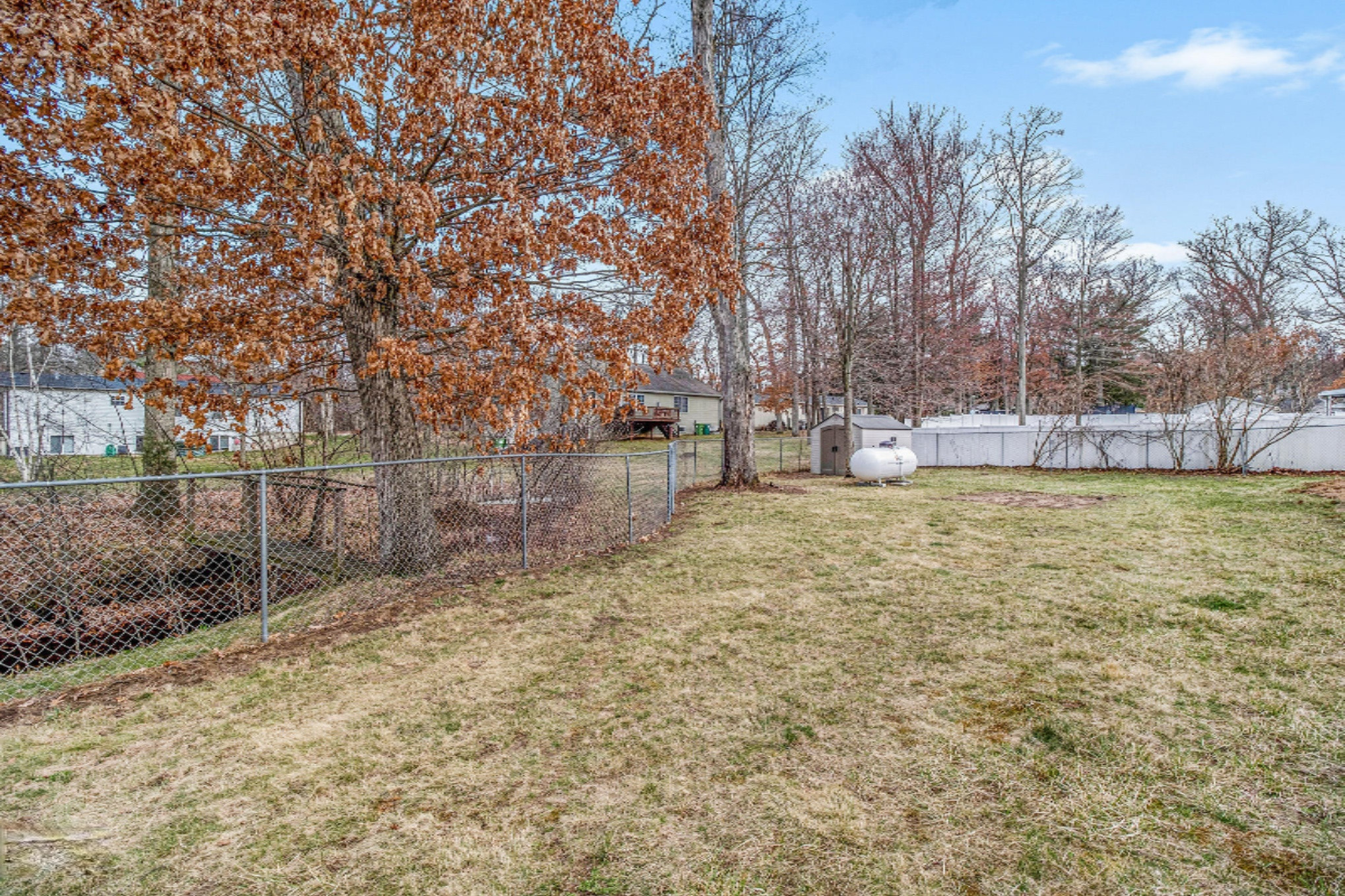 22 Oak Grove Road Springfield, MI 49037 - Photo 17 of 17 DSCF8912