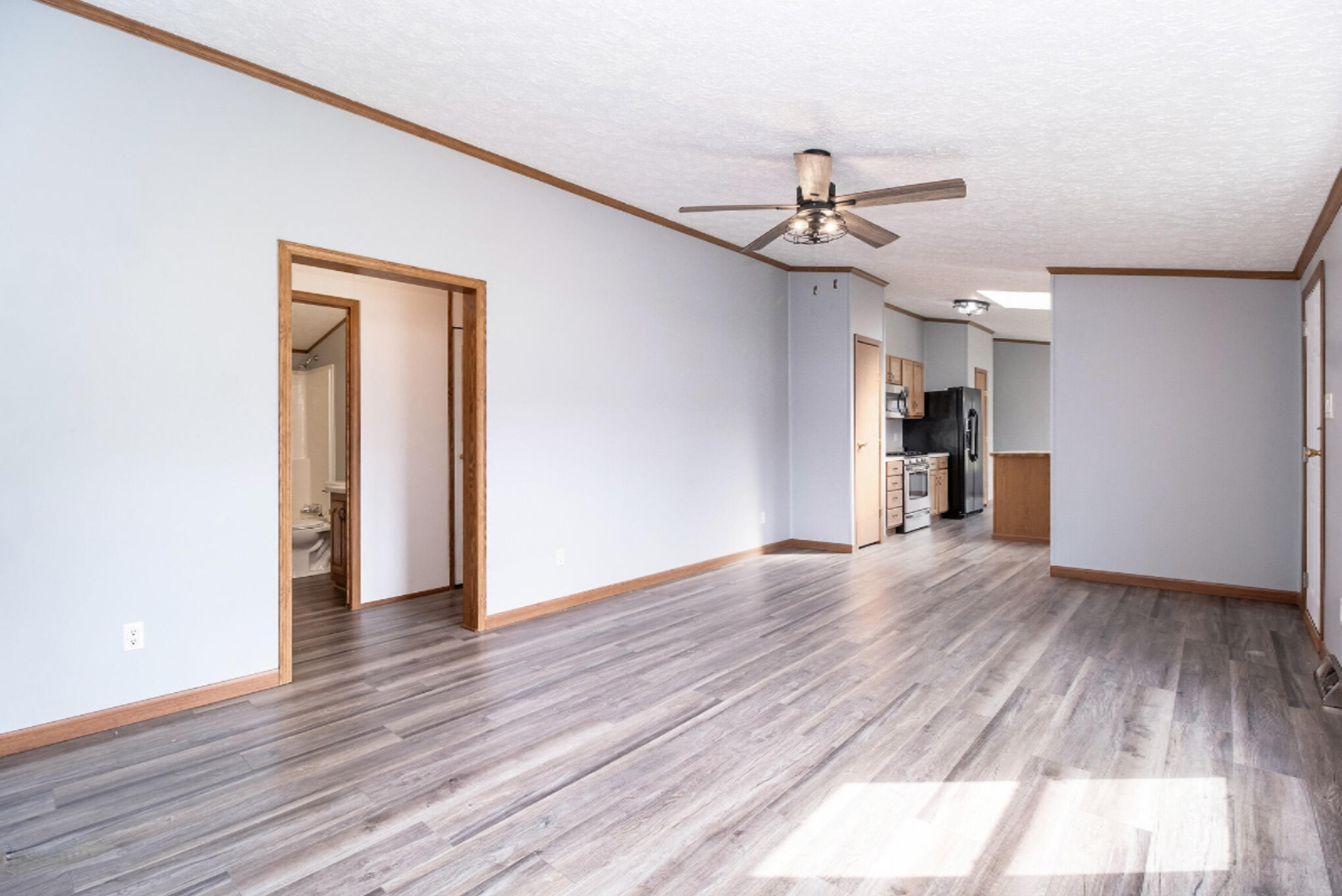 22 Oak Grove Road Springfield, MI 49037 - Photo 5 of 17 DSCF8873