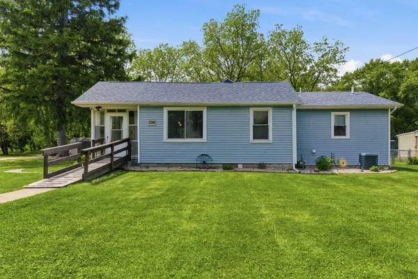 $239,900 | 224 Kelly Street, Hobart, IN 46342