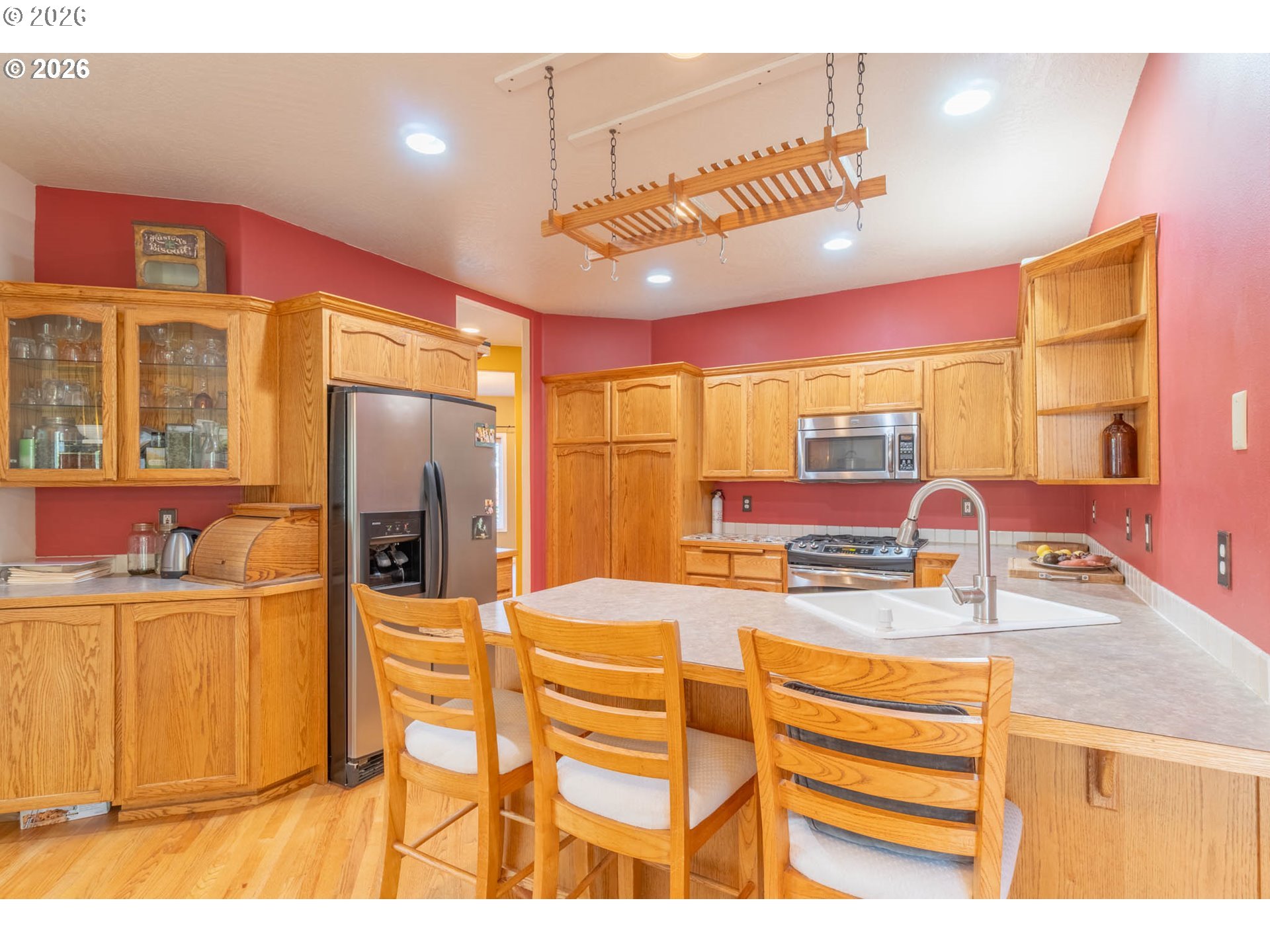 4366 Berry Lane Eugene, OR 97404 - Photo 8 of 42