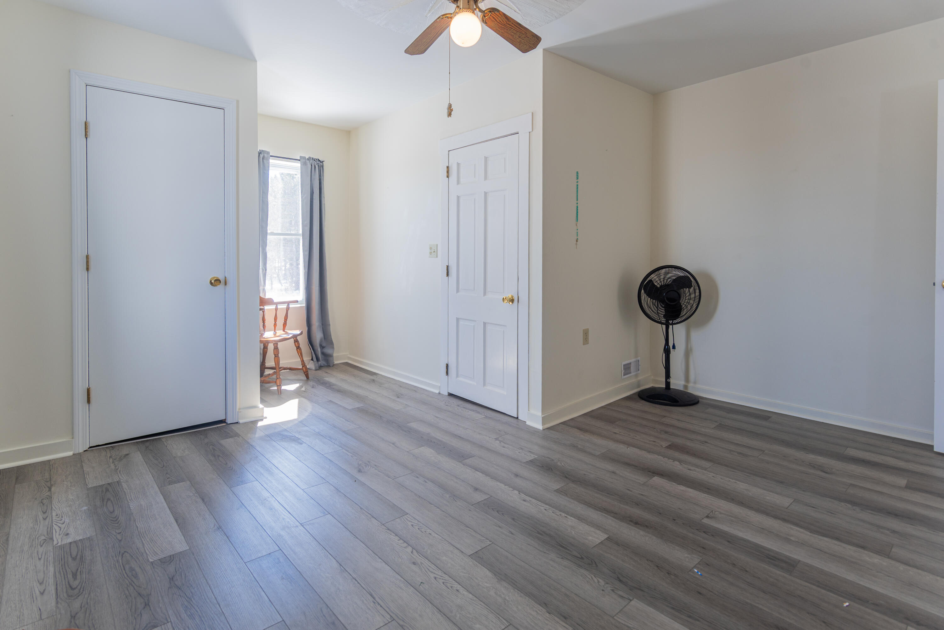 673 Main Street Grand Isle, ME 04746 - Photo 40 of 46 Second bedroom