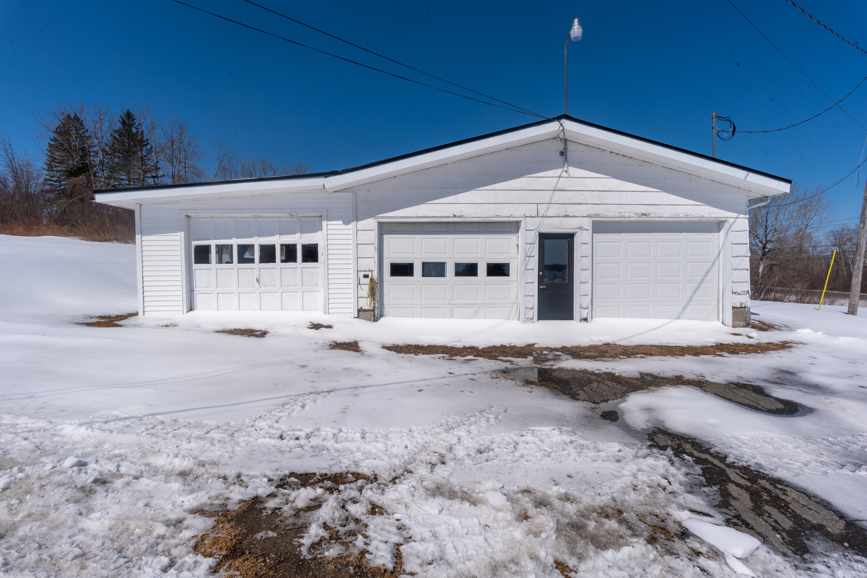 673 Main Street Grand Isle, ME 04746 - Photo 9 of 46 Large garage