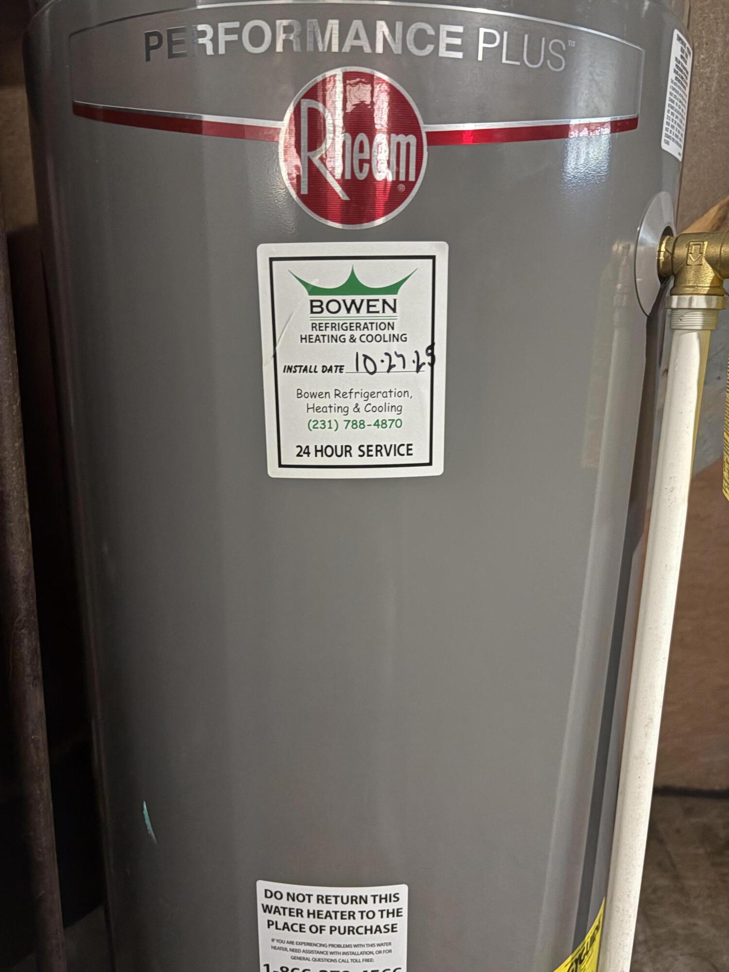 2133 Riordan Street Muskegon, MI 49444 - Photo 15 of 24 Water Heater