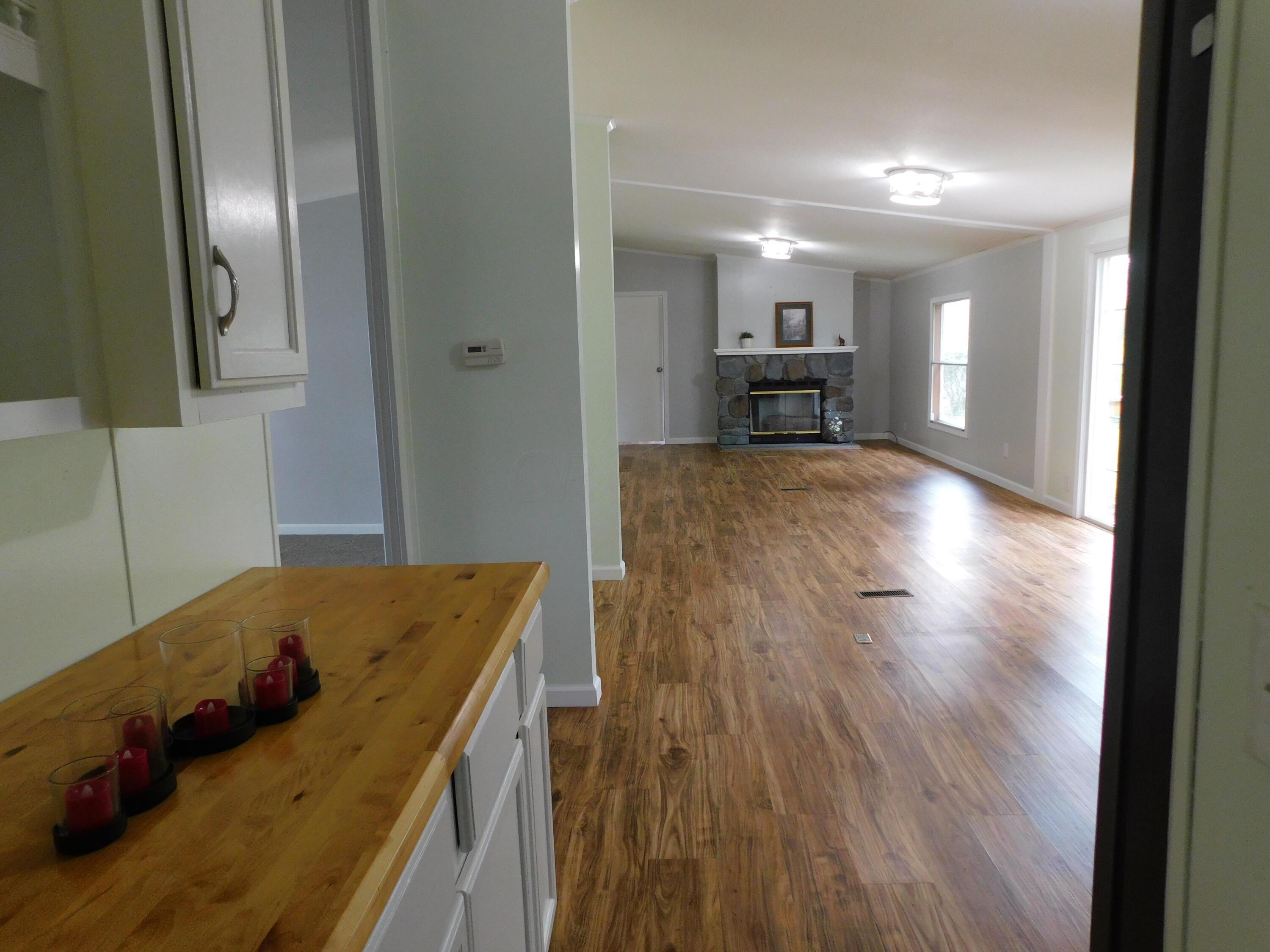4711 Walnut Road, Unit LOT H8 Buckeye Lake, OH 43008 - Photo 10 of 42 View of Great Room from the Laundry Room/Kitchen