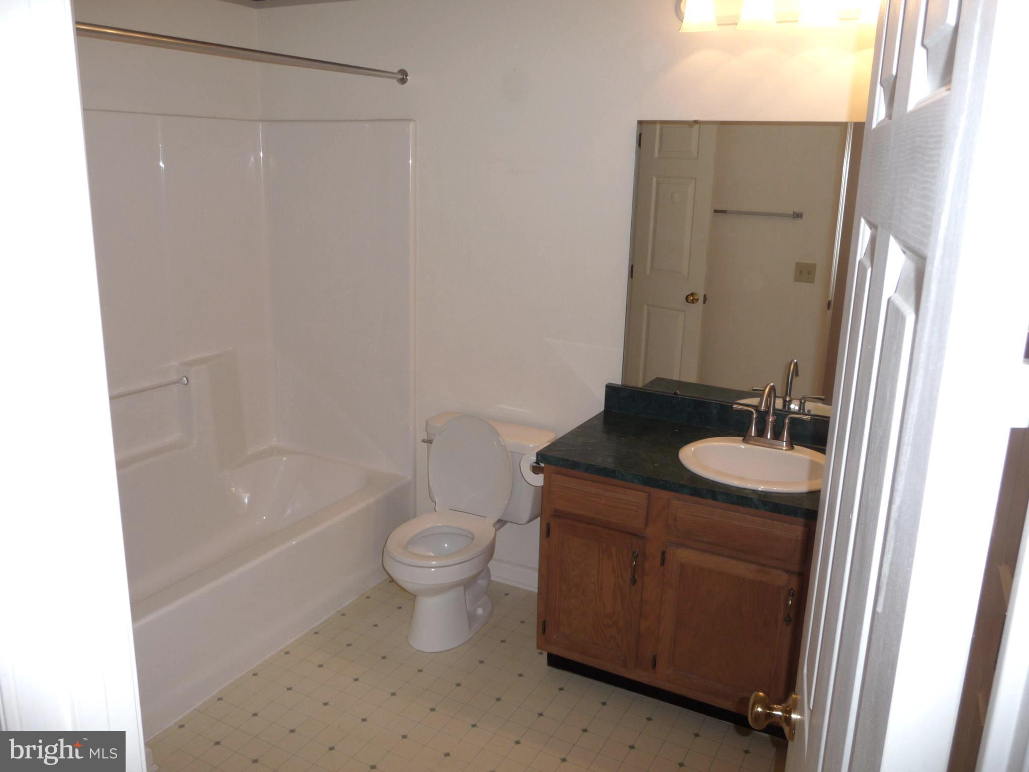 304 Stonegate Road York, PA 17408 - Photo 14 of 20 Gallery Image 14