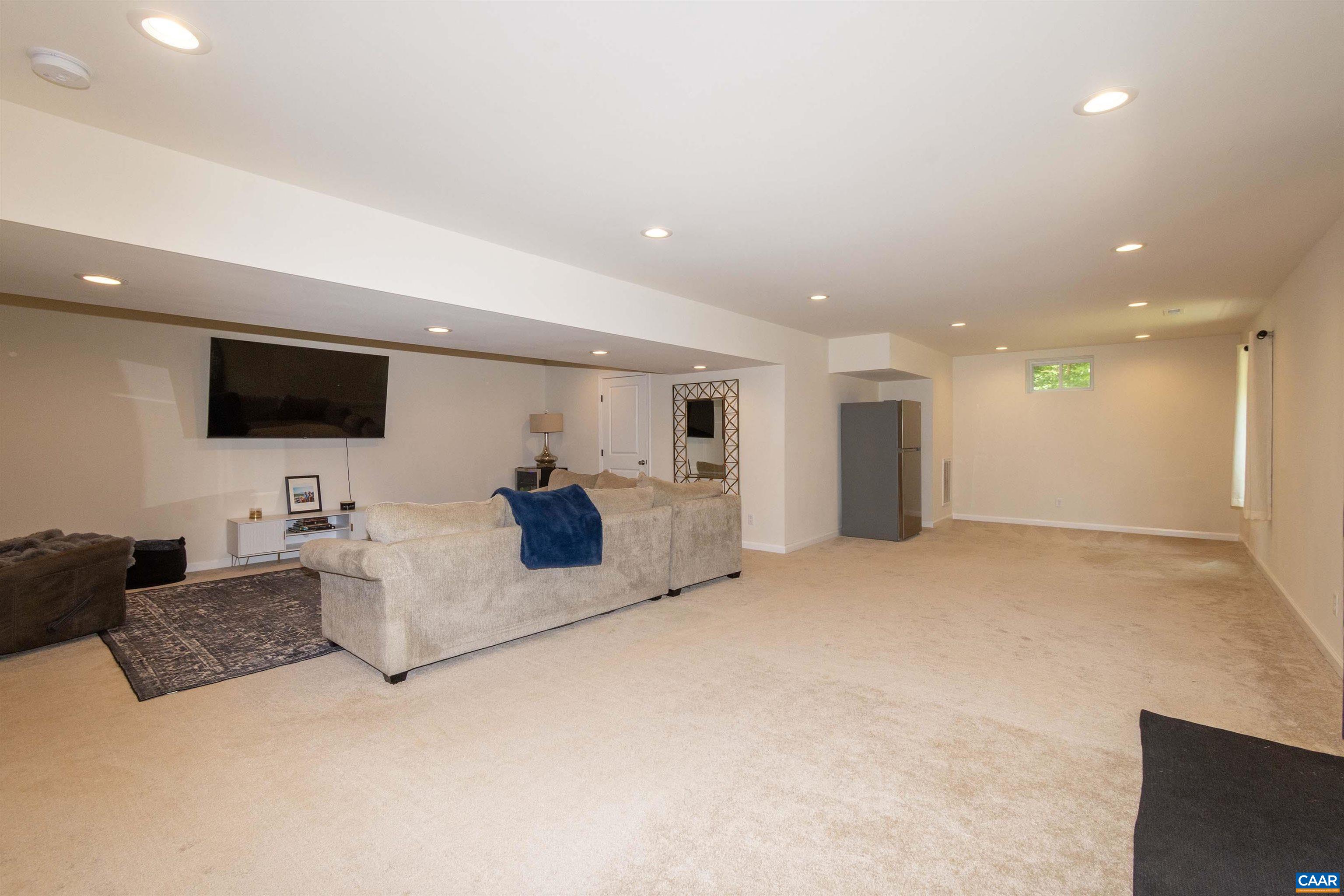13079 Kendall Road Orange, VA 22960 - Photo 36 of 57 Family Room