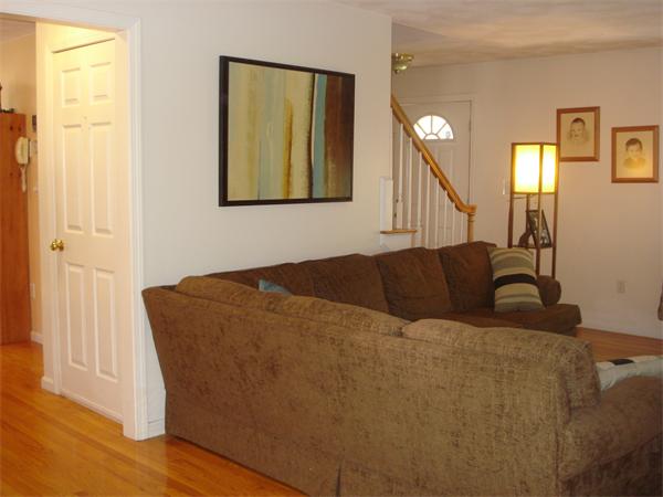 15 Hillcrest Road Waltham, MA 02451 - Photo 9 of 24 Gallery Image 9