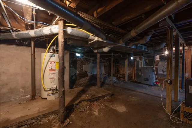 $189,900 | 36 Chapel Street, Almond, NY 14804