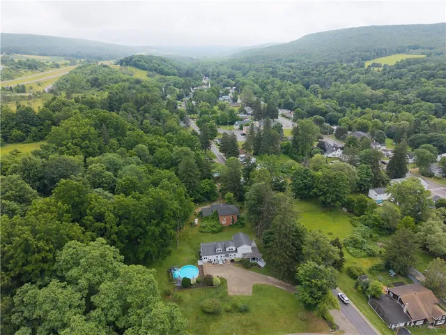 $189,900 | 36 Chapel Street, Almond, NY 14804