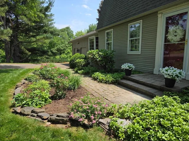 $589,900 | 24 East View Drive, Feeding Hills, MA 01030