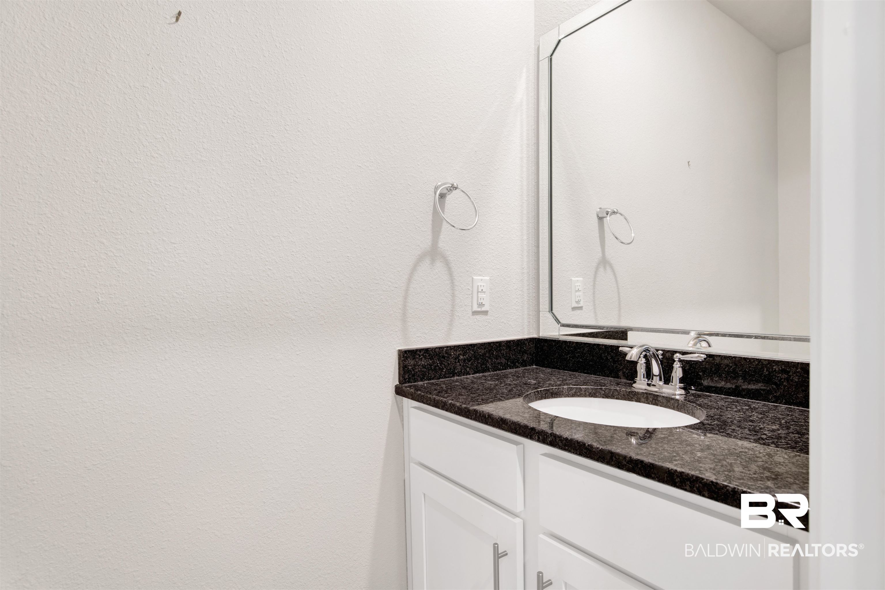 23924 Cottage Loop Orange Beach, AL 36561 - Photo 7 of 47 Gallery Image 7