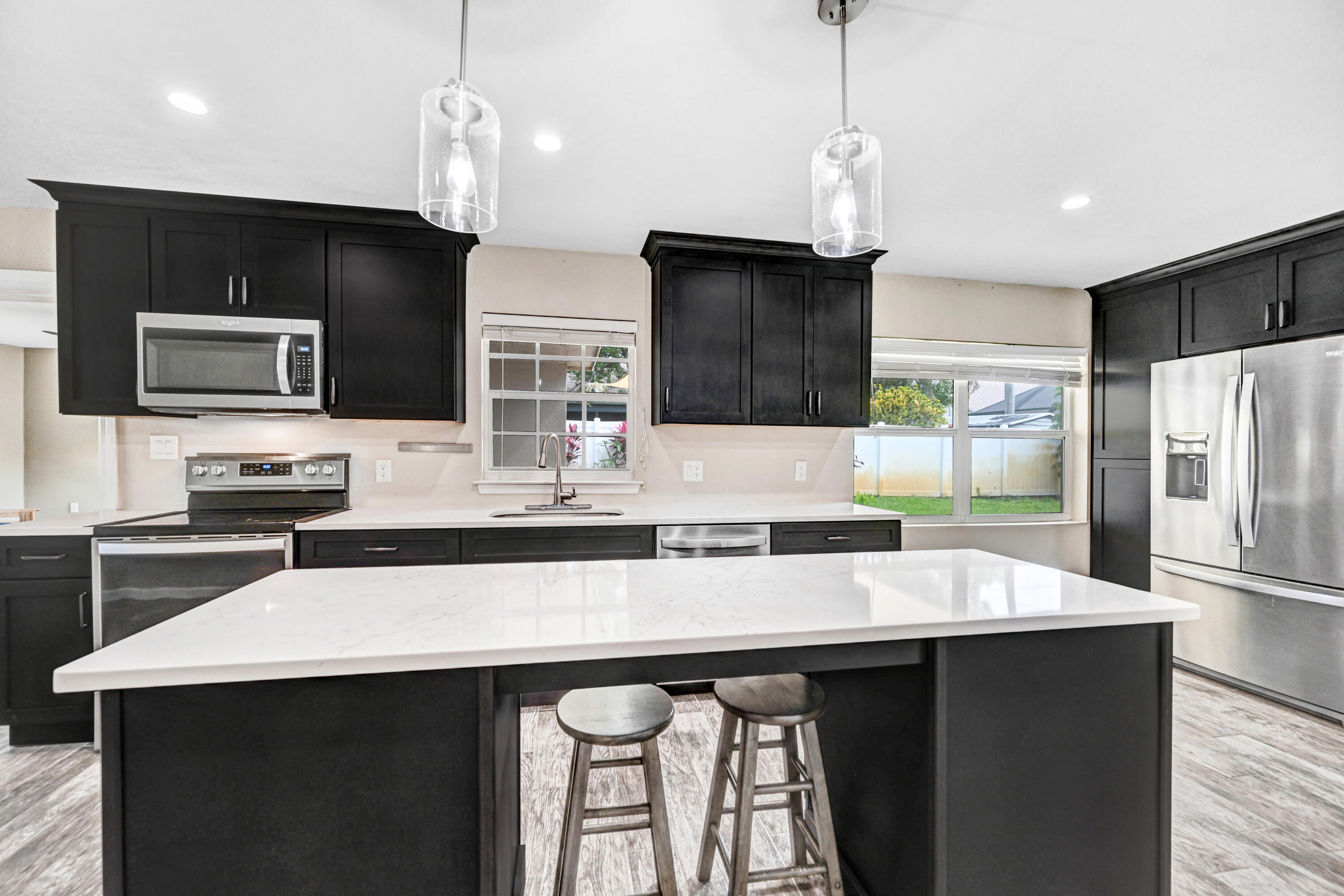 914 Kings Post Road Rockledge, FL 32955 - Photo 5 of 25 DSC_1633