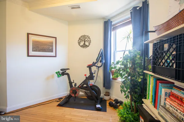 $5,200 | 636 Columbia Road Northwest, Washington, DC 20001