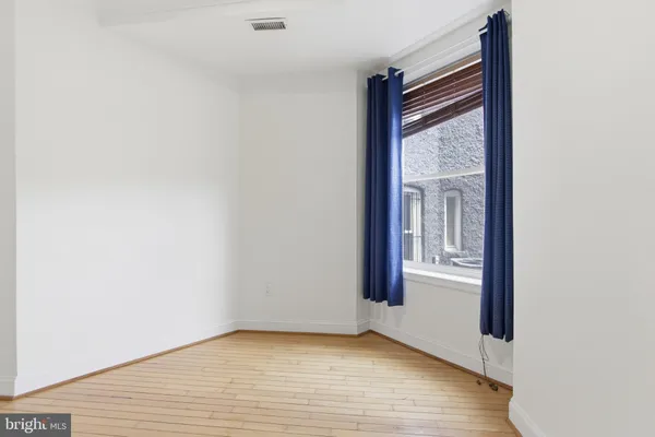 $5,200 | 636 Columbia Road Northwest, Washington, DC 20001