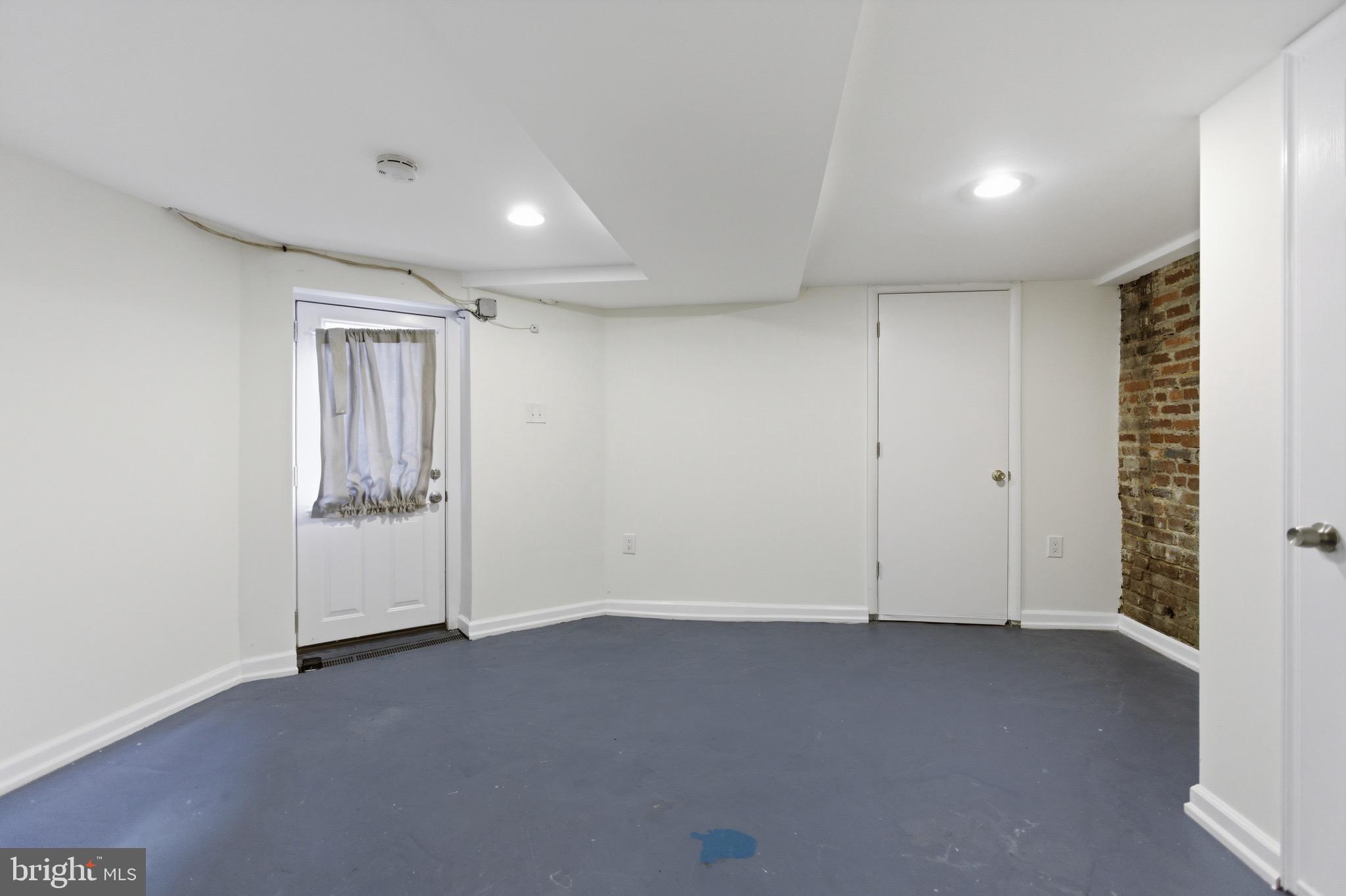 636 Columbia Road Northwest Washington, DC 20001 - Photo 35 of 60