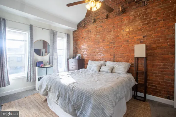 $5,200 | 636 Columbia Road Northwest, Washington, DC 20001