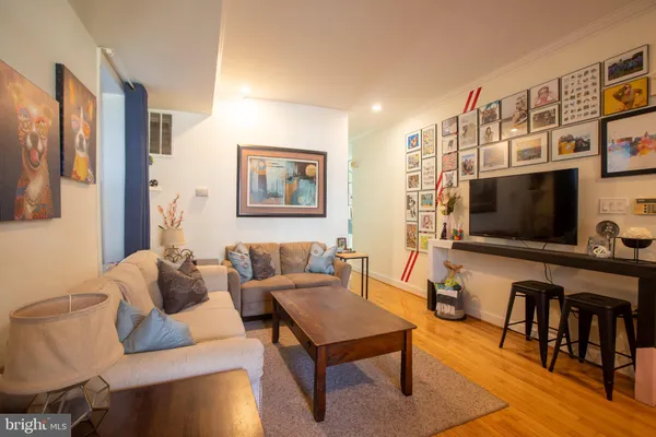 $5,700 | 636 Columbia Road Northwest, Washington, DC 20001