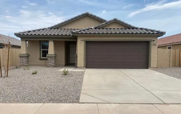 $2,395 | 816 South Silvercreek Court, Casa Grande, AZ 85122
