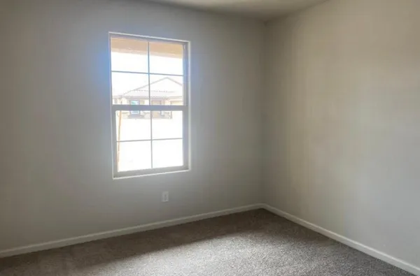 $2,395 | 816 South Silvercreek Court, Casa Grande, AZ 85122