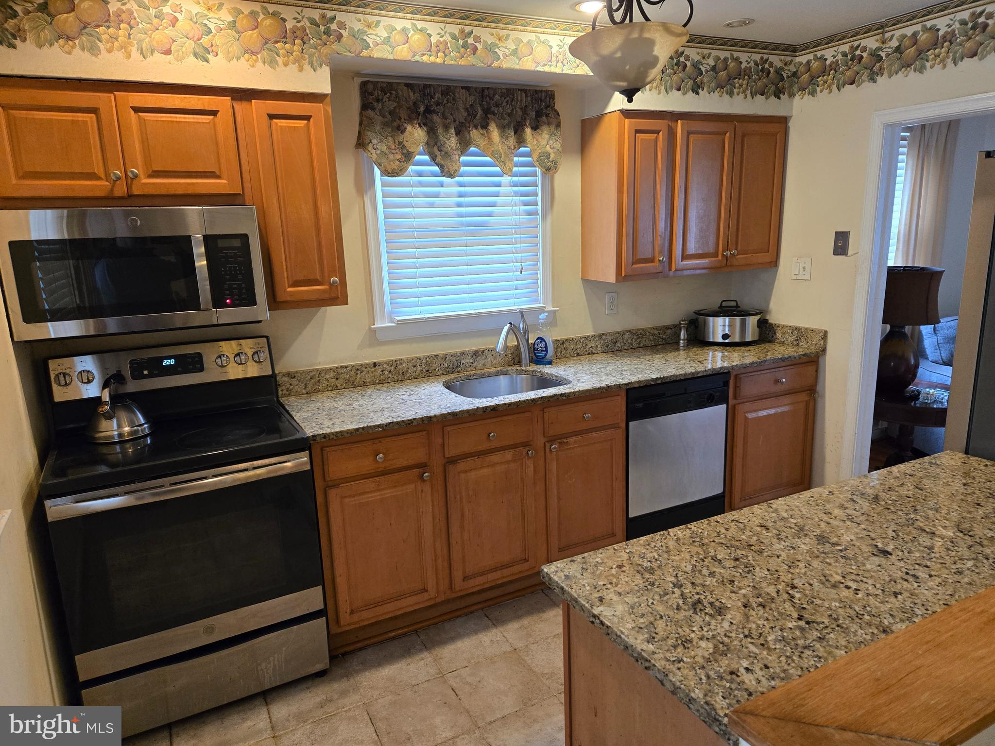 3661 Clifmar Road Windsor Mill, MD 21244 - Photo 3 of 20