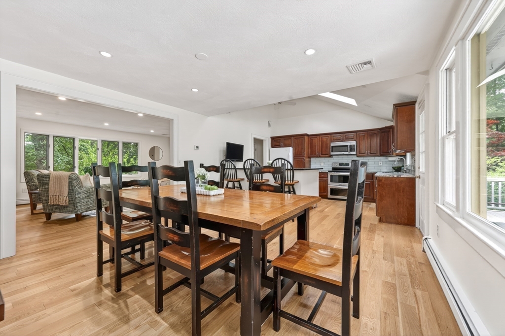 42 Willow Road Hanover, MA 02339 - Photo 7 of 38