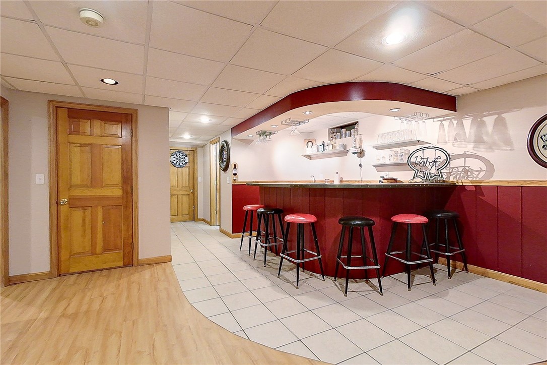 50 Sheffield Hill Road Exeter, RI 02822 - Photo 41 of 50 Copper Top Bar