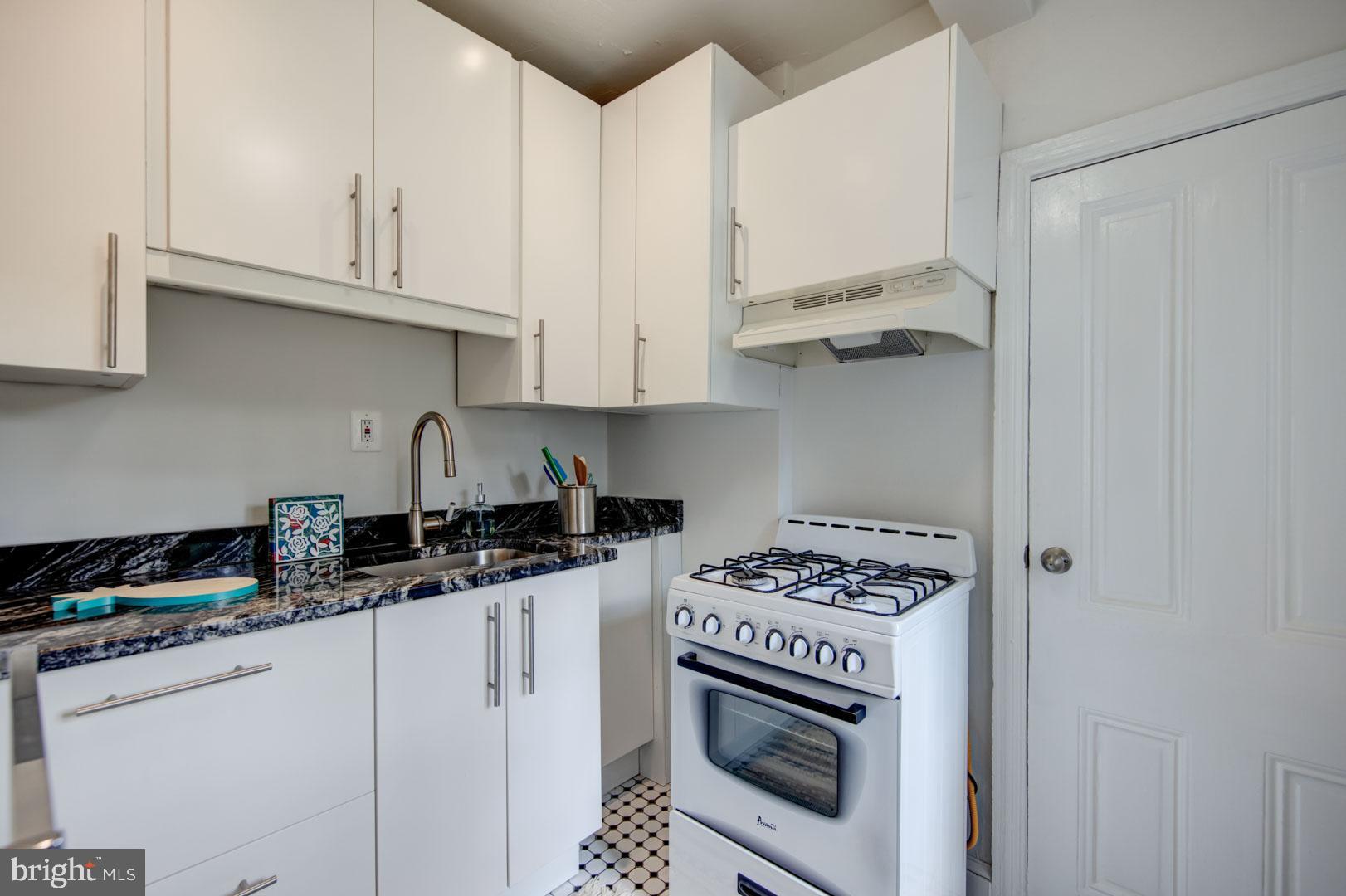 109 West Rittenhouse Street Philadelphia, PA 19144 - Photo 23 of 30