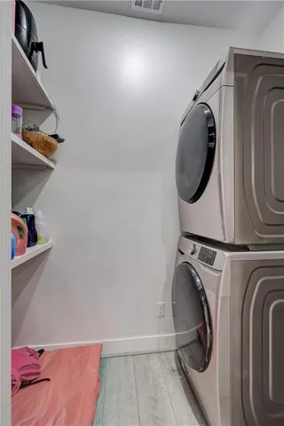 $385,000 | 1824 Silverback Way, Pittsburg, KS 66762