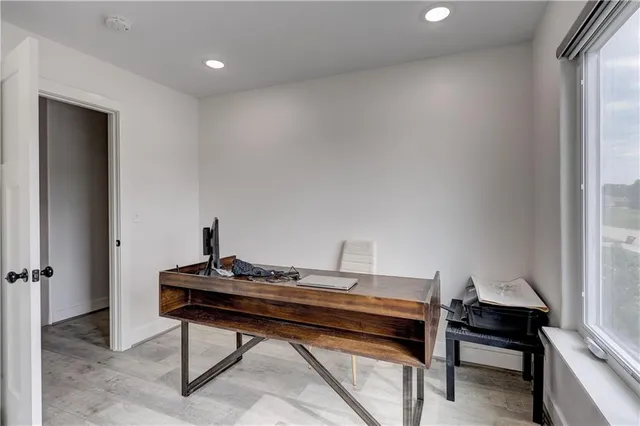 $385,000 | 1824 Silverback Way, Pittsburg, KS 66762