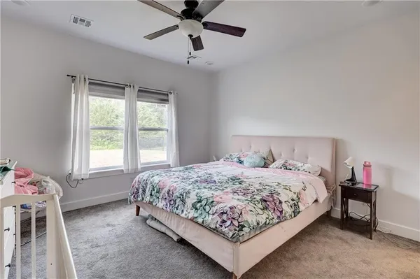 $379,900 | 1824 Silverback Way, Pittsburg, KS 66762