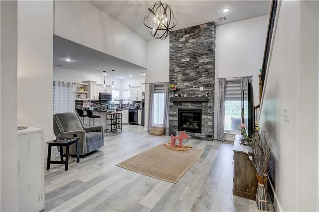 $385,000 | 1824 Silverback Way, Pittsburg, KS 66762