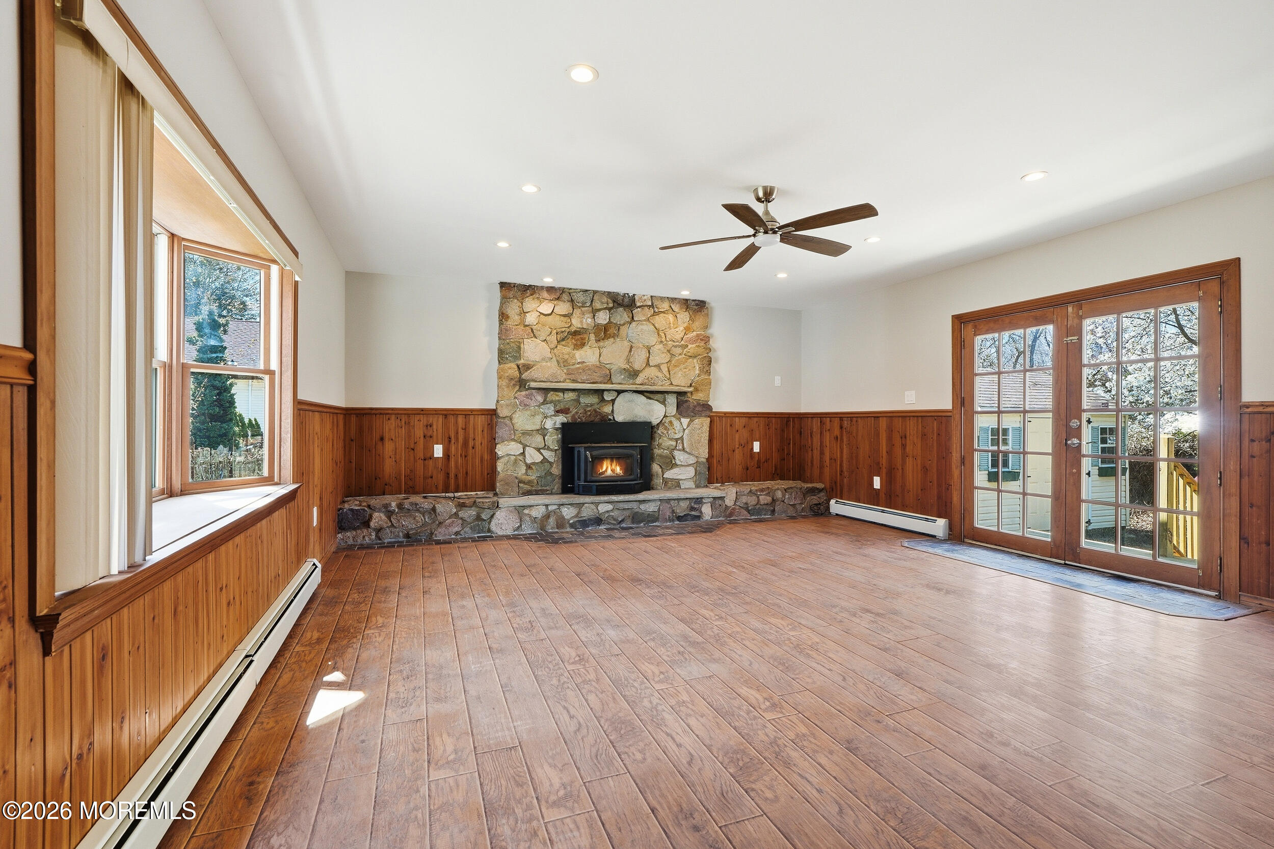 75 Main Street Waretown, NJ 08758 - Photo 21 of 57 049