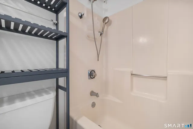 $205,000 | 82 Crown Knoll Court, Unit 151, Groton, CT 06340