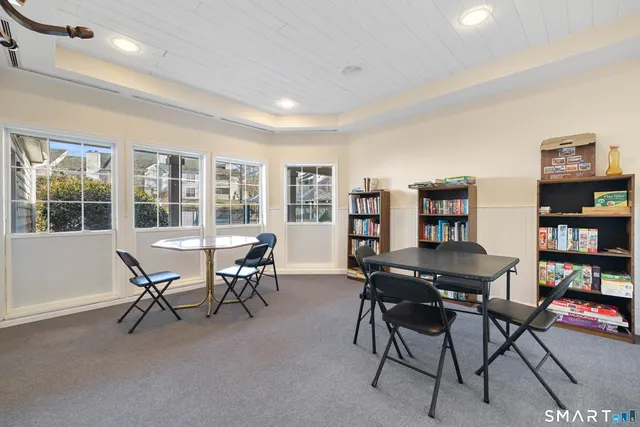 $205,000 | 82 Crown Knoll Court, Unit 151, Groton, CT 06340