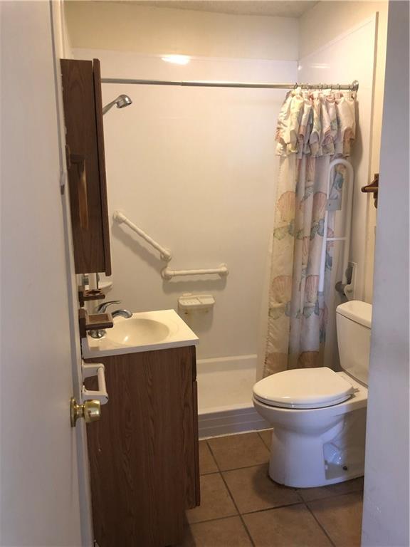 407 Riley Avenue Greenfield, IN 46140 - Photo 11 of 20 Gallery Image 11
