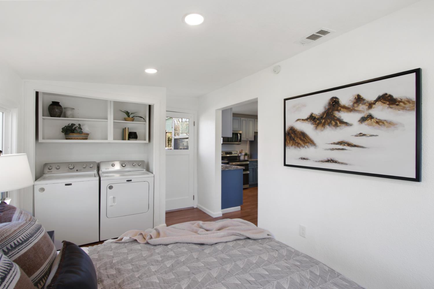 2905 Wood Street Placerville, CA 95667 - Photo 28 of 41 a view of a bedroom with closet and bathroom