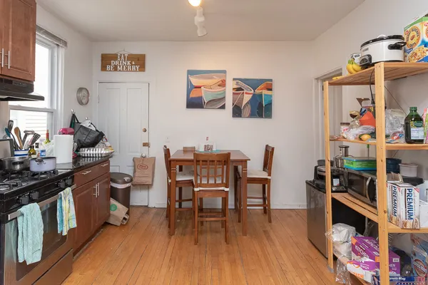 $3,500 | 2616 North Marshfield Avenue, Unit 2F, Chicago, IL 60614