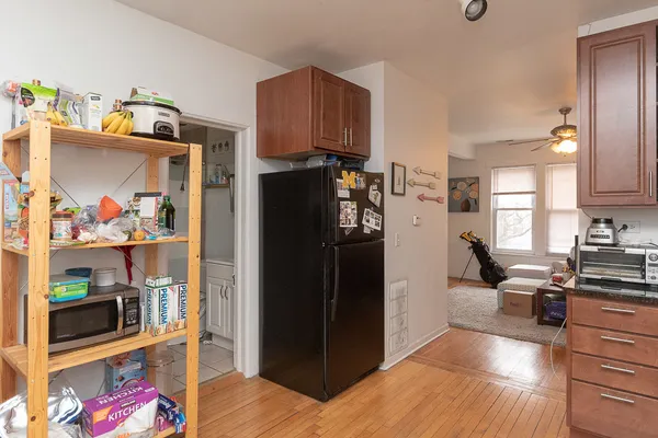 $3,500 | 2616 North Marshfield Avenue, Unit 2F, Chicago, IL 60614