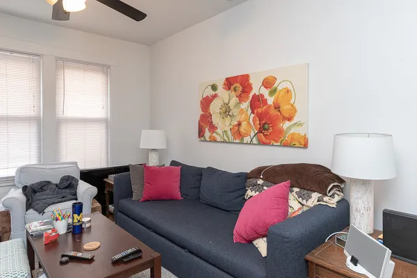 $3,500 | 2616 North Marshfield Avenue, Unit 2F, Chicago, IL 60614